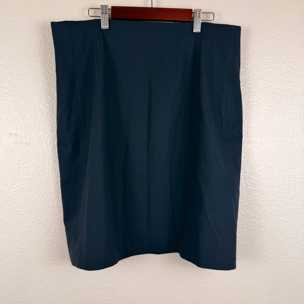 MM.LaFleur Pencil Skirt Timeless 14 Navy Academia Luxury Wool Stretch Italian